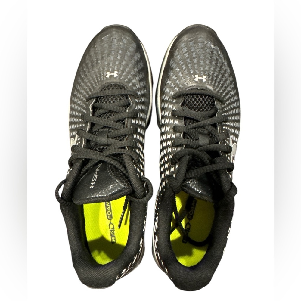 Under Armour Black‎ Athletic Shoes with Mesh Design ❤️